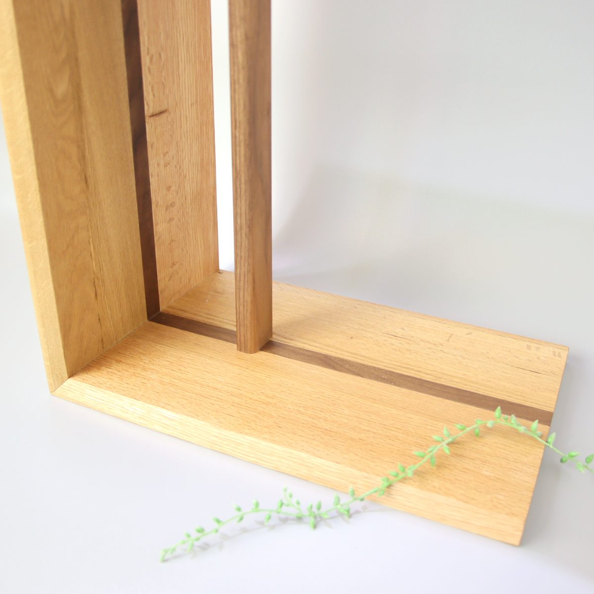 【テーブル10%OFF10/31迄!】リバイブモブラープロジェクト 不要になった古い家具の木材から作ったコーヒーテーブル サイドテーブル M 【11】総無垢材 オーク ウォールナット 地球にいちばんやさしい家具 SDGs<i>動画あり</i>