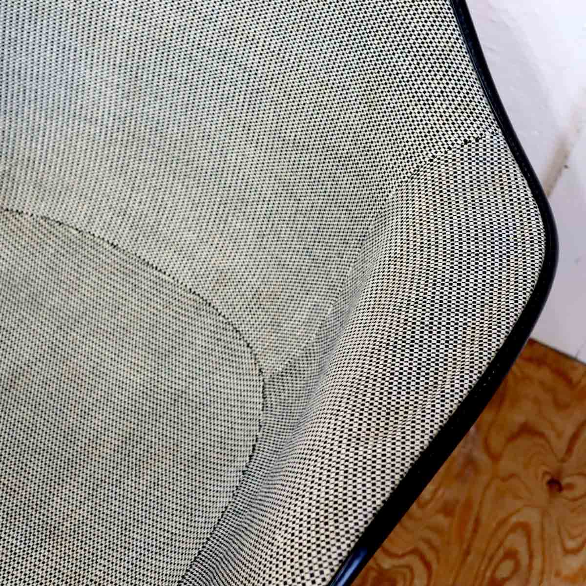 ハーマンミラー / Herman Miller アームシェルチェア チャールズ&レイ・イームズ アレキサンダー・ジラルド FRP ヴィンテージ