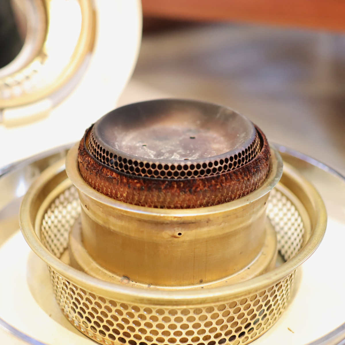 アラジン / Aladdin ブルーフレームヒーター 【1】 石油ストーブ シリーズ39型 ホワイト 中古