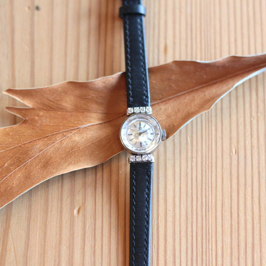 オメガ OMEGA 腕時計 カットガラス 8Pダイヤ アンティーク時計