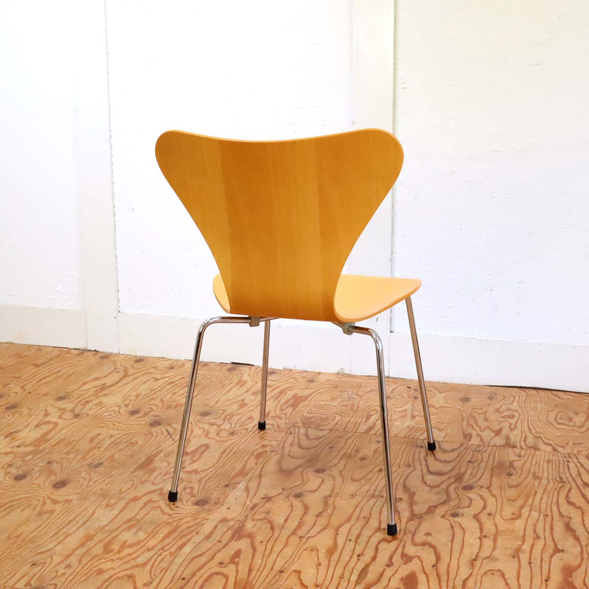 フリッツ・ハンセン / FRITZ HANSEN セブンチェア アルネ・ヤコブセン ビーチ 中古