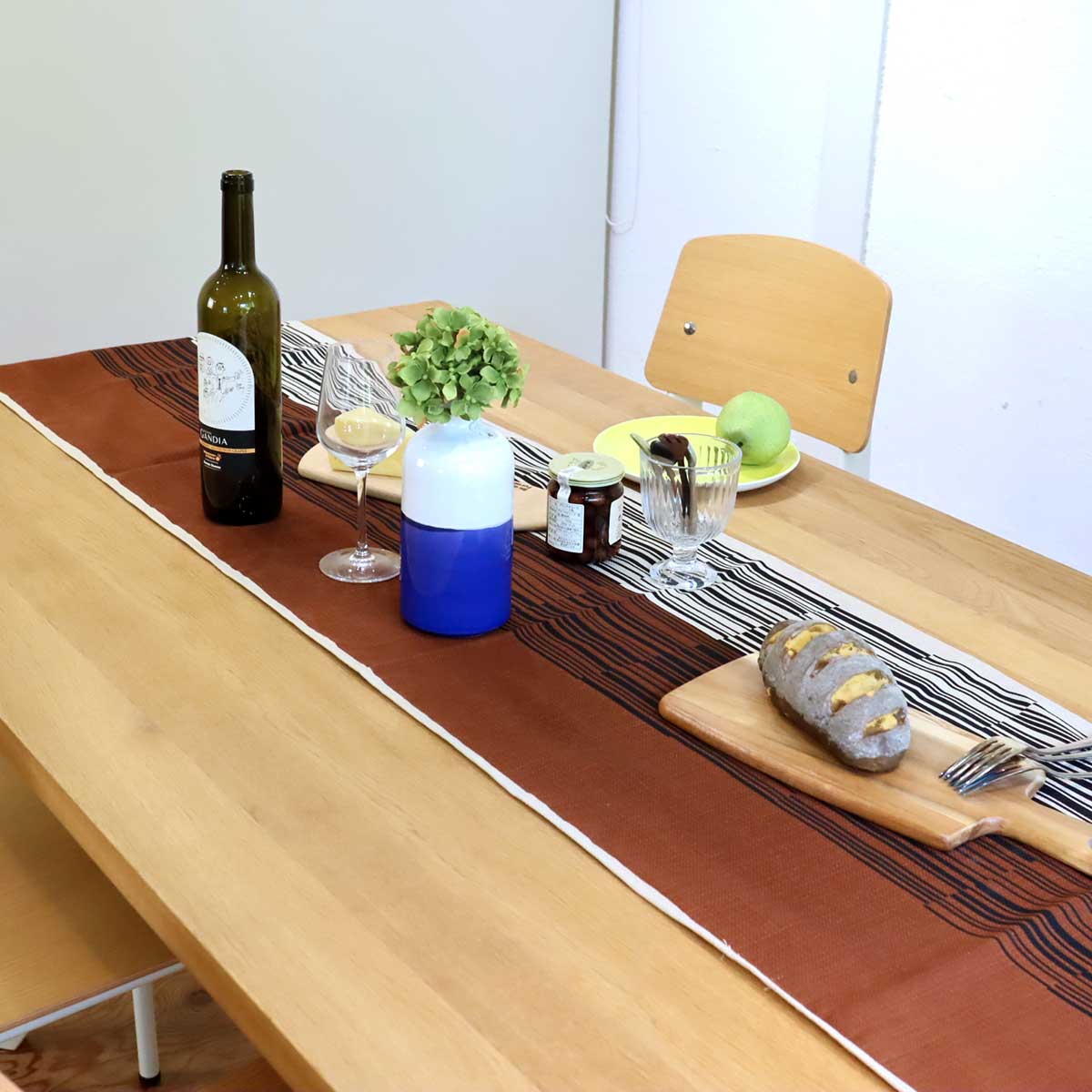 ヴィトラ / Vitra EM テーブル EM Table ジャン・プルーヴェ ソリッドオーク 中古