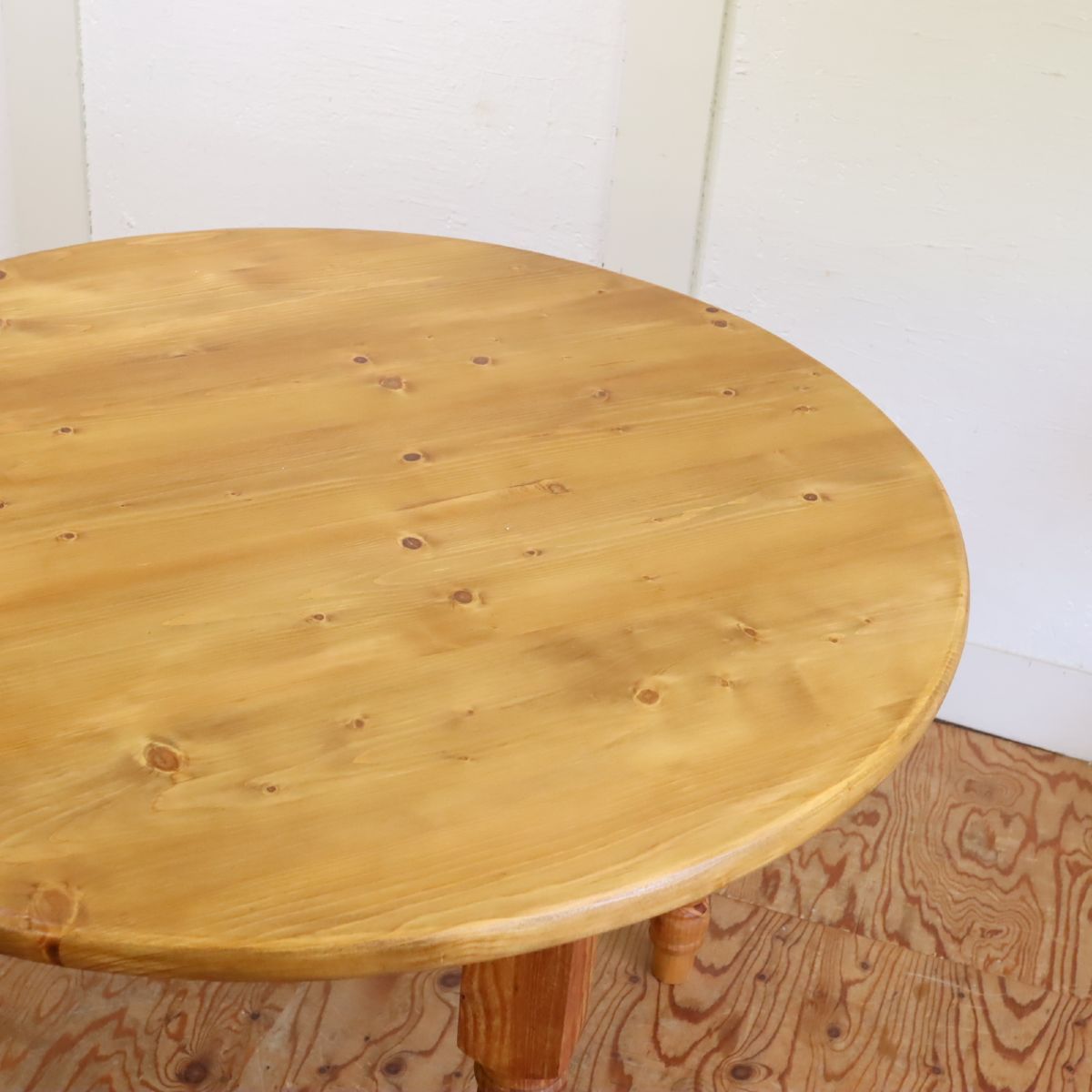 リバイブモブラープロジェクト ラウンドテーブル ダイニングテーブル カントリー調 再生家具