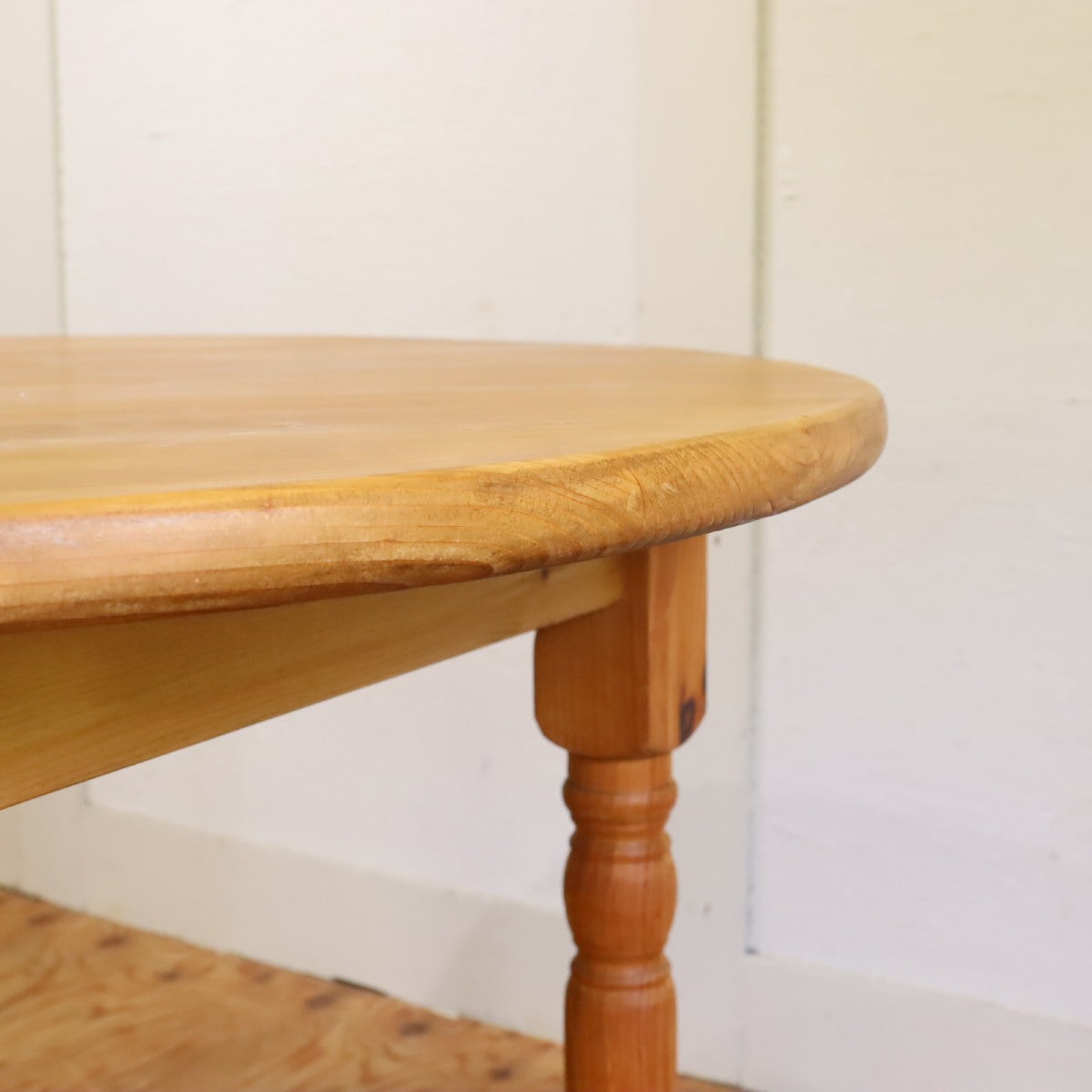 リバイブモブラープロジェクト ラウンドテーブル ダイニングテーブル カントリー調 再生家具