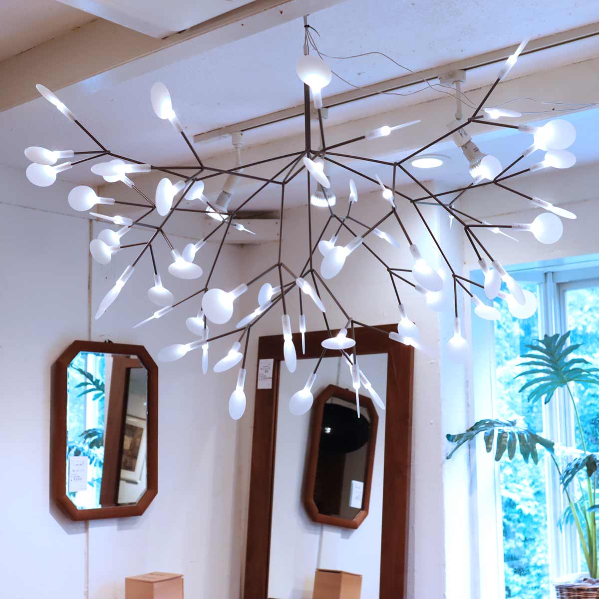 モーイ / moooi ヘラクレウム2 63灯 LED 照明 ライト 住宅展示場展示品 