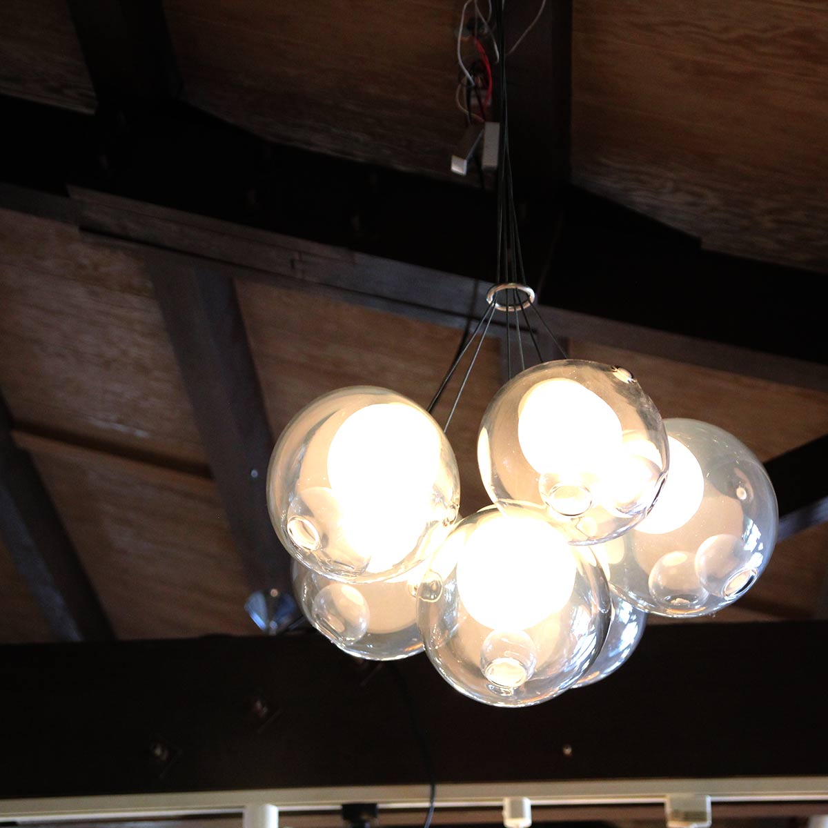 ボッチ / BOCCI ペンダントライト 28シリーズ 28.6(6灯タイプ) オマー・アーベル 住宅展示場展示品