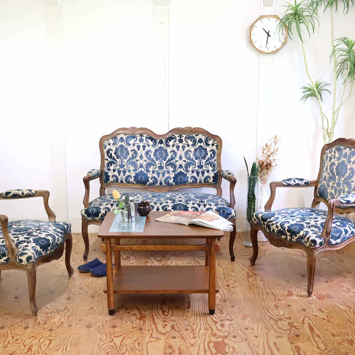 クラシカル ラブシート ソファ 2P 二人掛け ヴィンテージ ロココ 猫脚 鋲打ち ブルー
