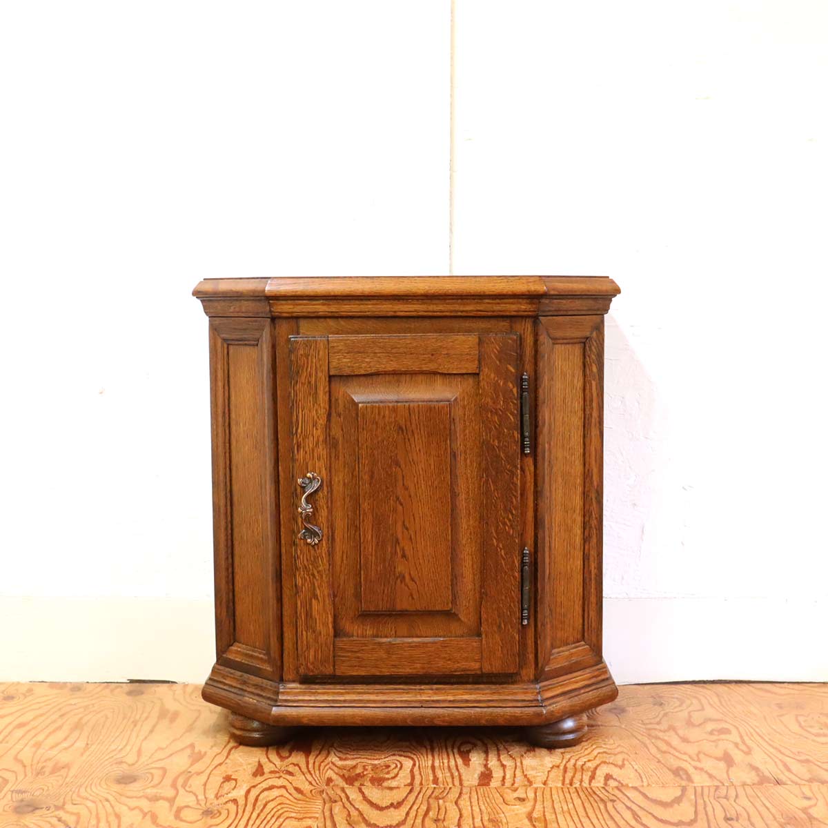 オーク材 ミニキャビネット 棚 コンソール  中古