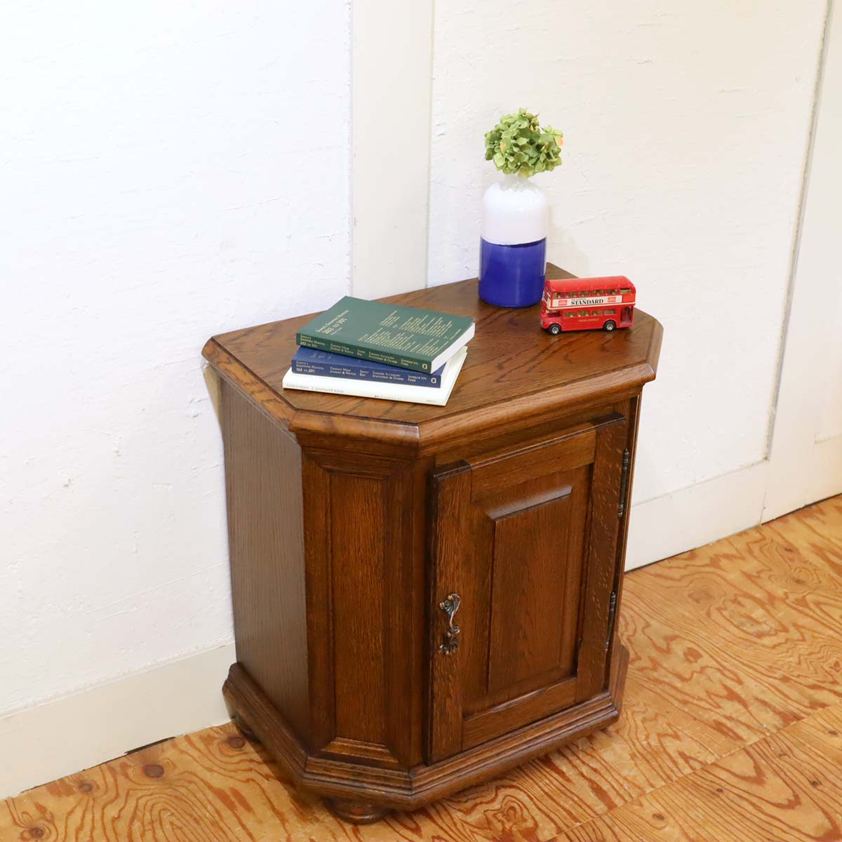 オーク材 ミニキャビネット 棚 コンソール  中古