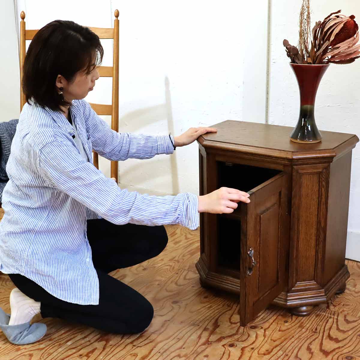 オーク材 ミニキャビネット 棚 コンソール  中古