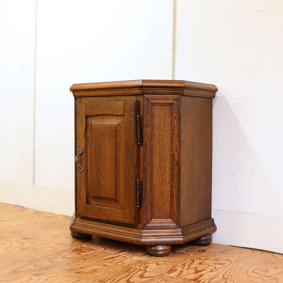 オーク材 ミニキャビネット 棚 コンソール  中古