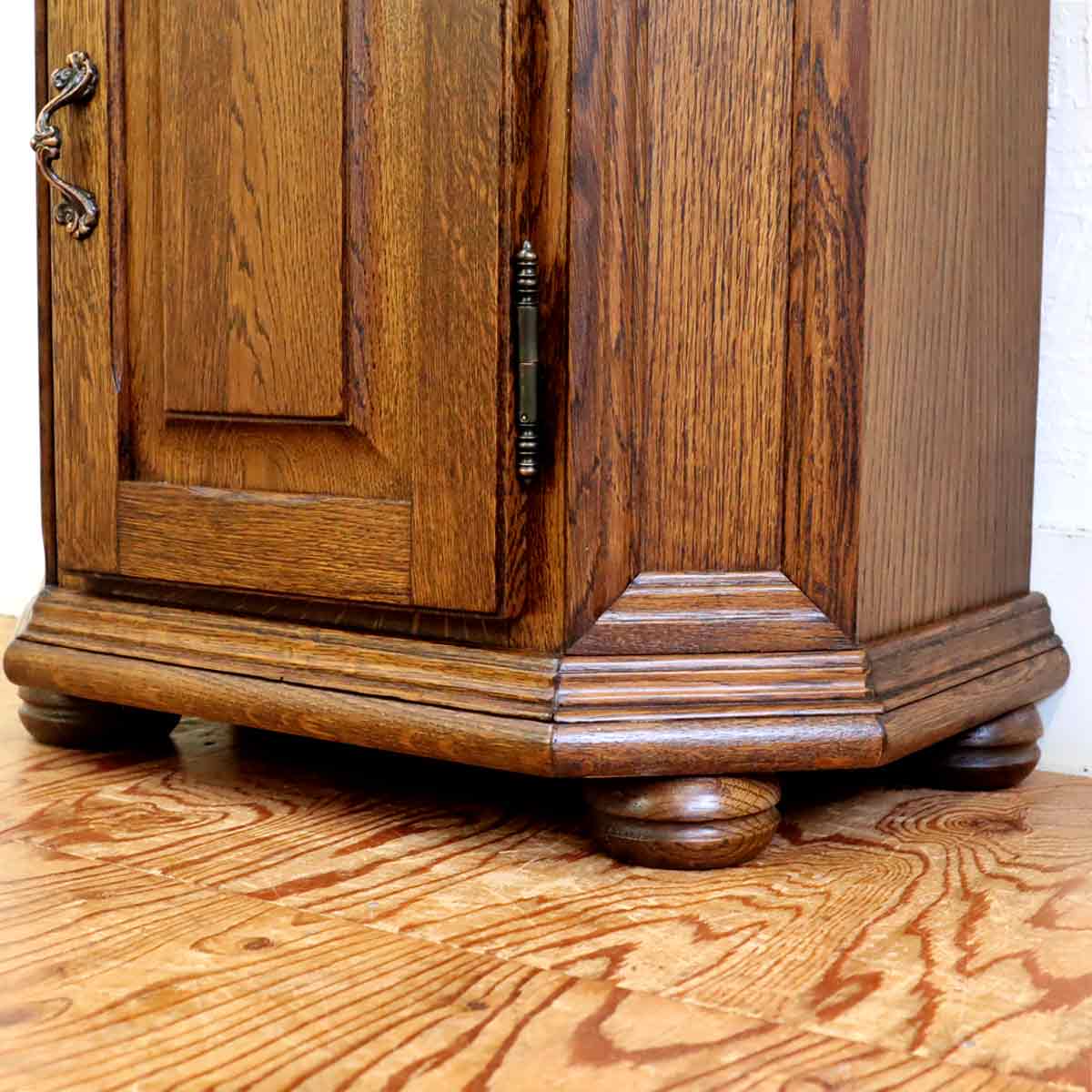 オーク材 ミニキャビネット 棚 コンソール  中古