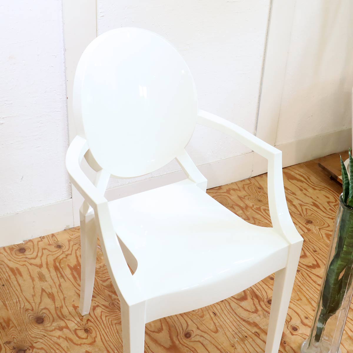 カルテル / Kartell ルイゴースト チェア ホワイト フィリップ・スタルク 中古