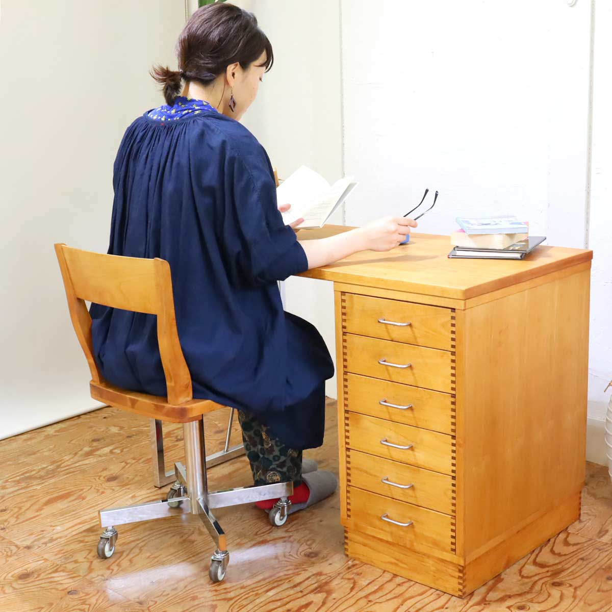 イクスス / ikususu 片袖机 デスク 勉強机 DE-105 中古