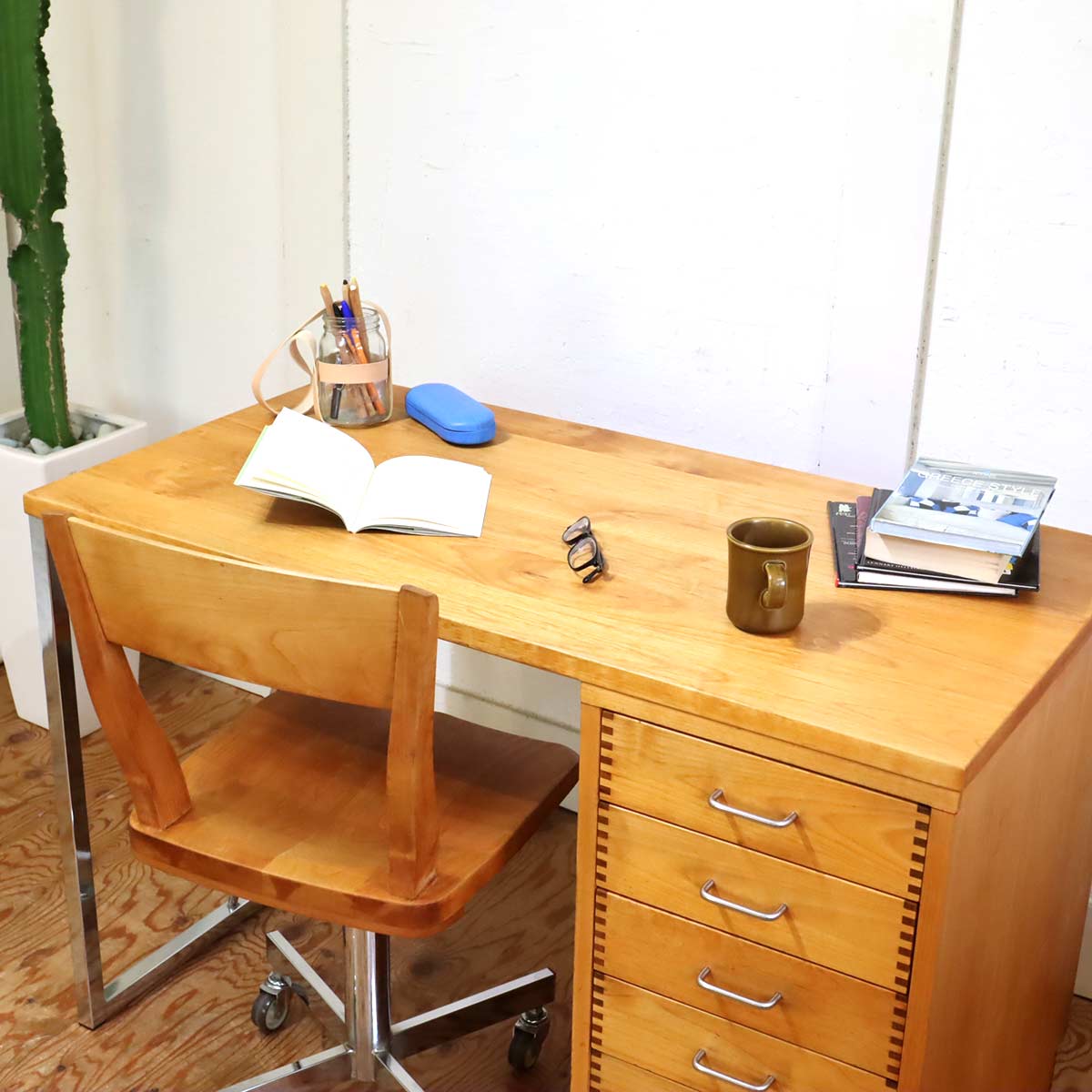 イクスス / ikususu 片袖机 デスク 勉強机 DE-105 中古
