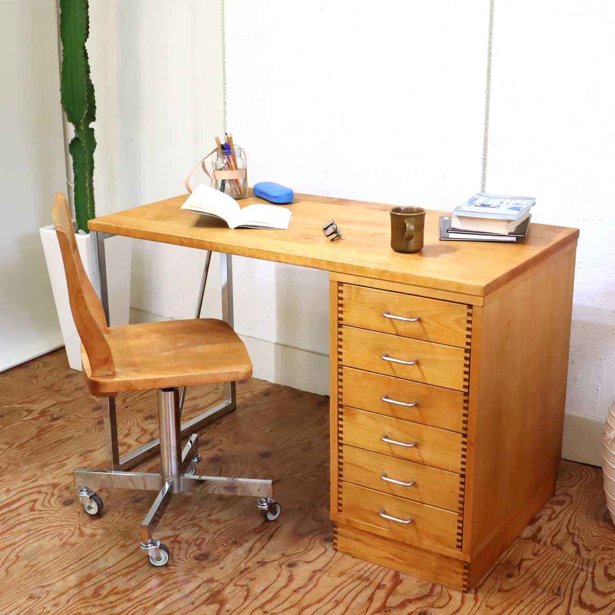 イクスス / ikususu 片袖机 デスク 勉強机 DE-105 中古