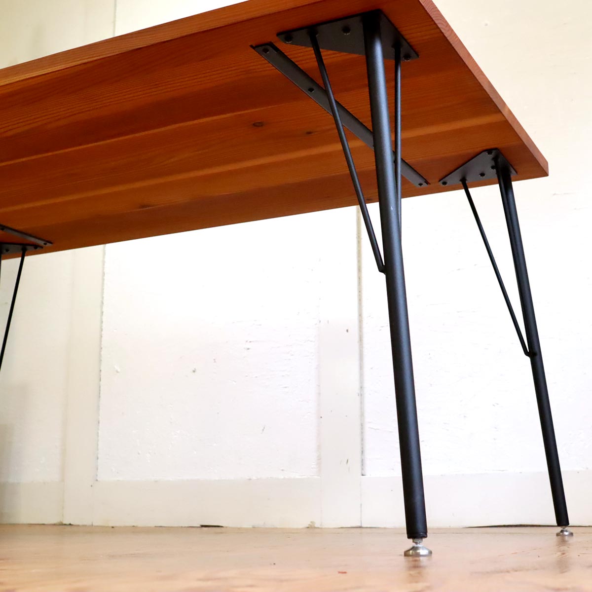 パイン無垢材 ダイニングテーブル 作業テーブル  インダストリアル 中古