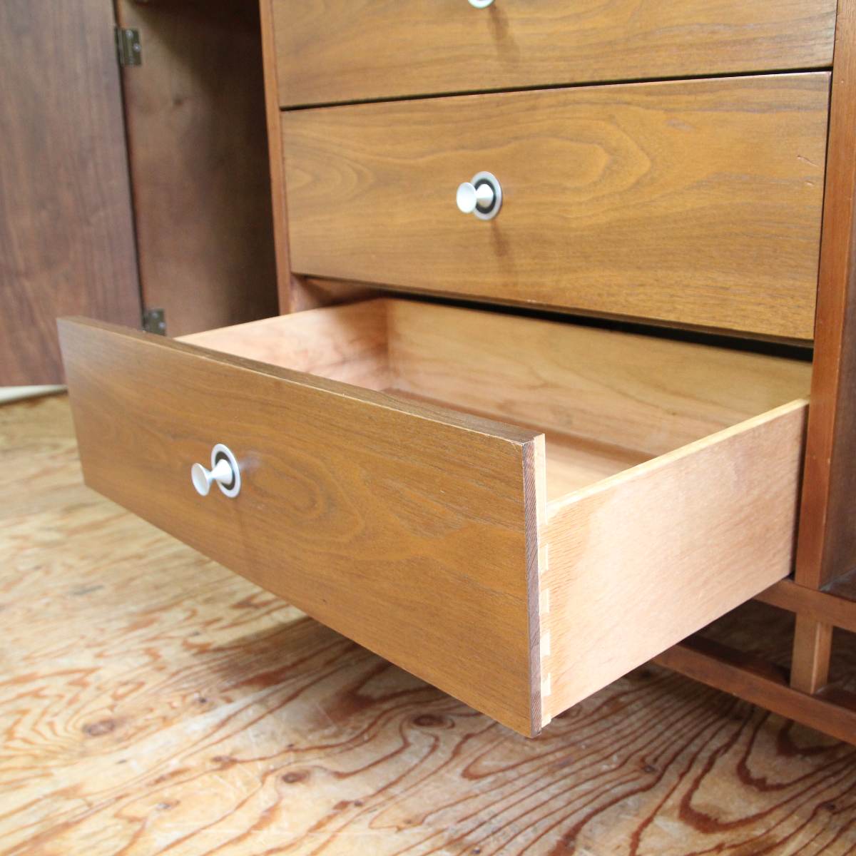 スタンレー社 / STANLY カップボード  飾り棚 ミッドセンチュリー  アメリカンヴィンテージ