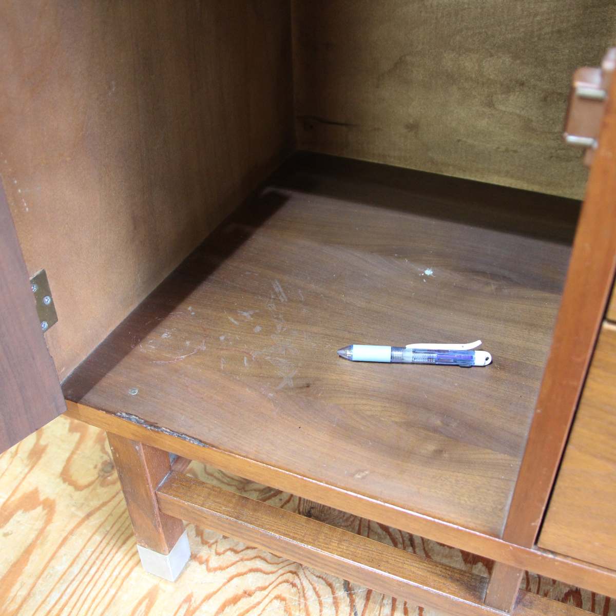 スタンレー社 / STANLY カップボード  飾り棚 ミッドセンチュリー  アメリカンヴィンテージ