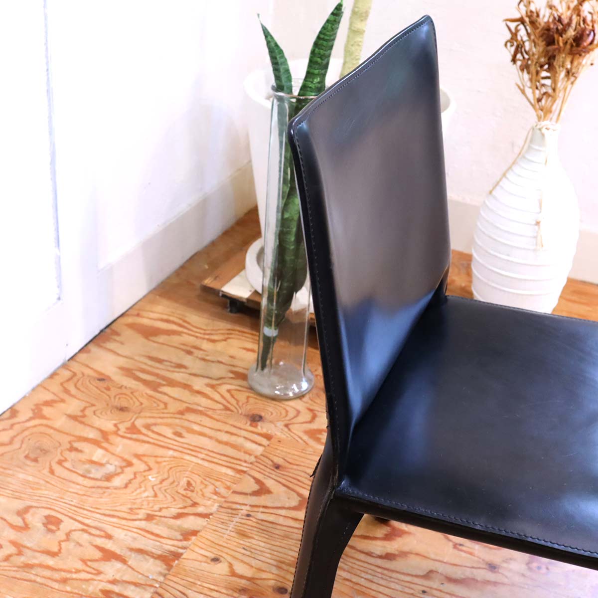カッシーナ / Cassina キャブ アームレスチェア 412 CAB 黒 ブラック マリオ・ベリーニ ダイニングチェア 【1】 展示品