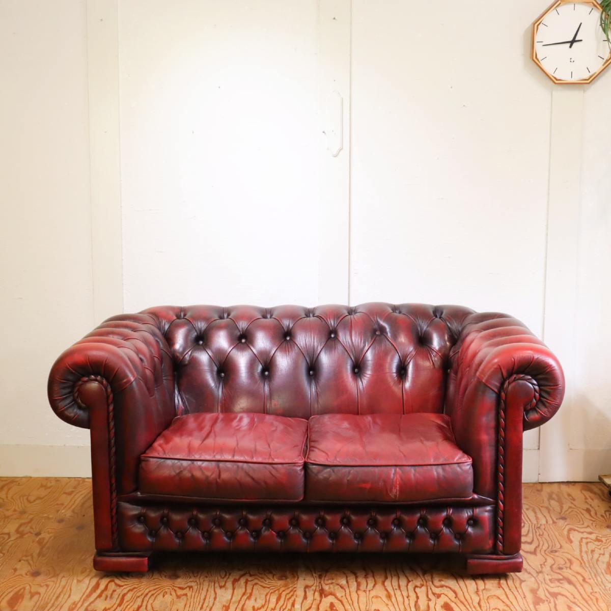 チェスターフィールド ダブルソファ 2人掛けソファ 本革張り ヴィンテージ