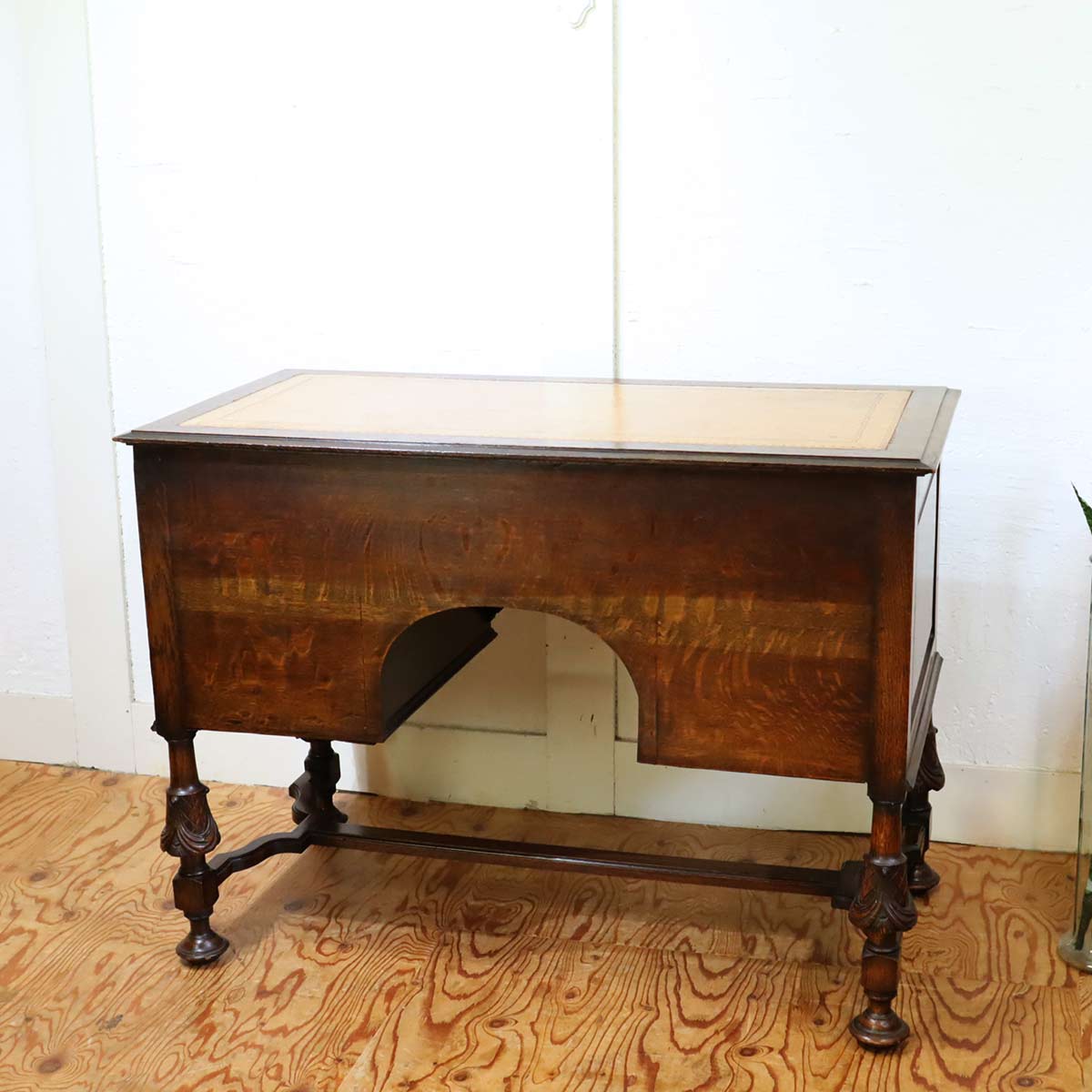 英国アンティーク デスク 書斎机 オーク 本革  アンティーク