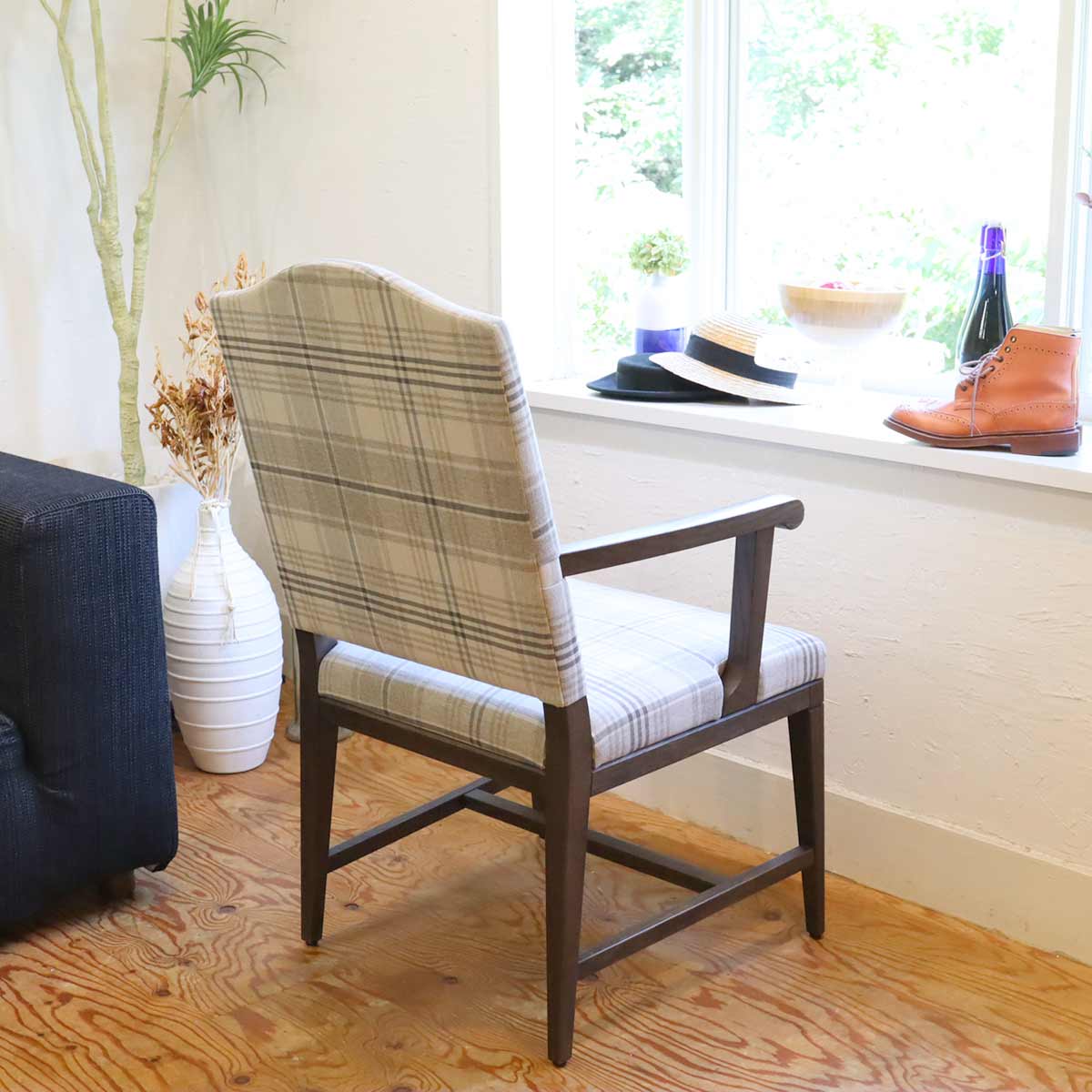 エーディーコア / AD CORE ネオクラシコ アームチェア ダイニングチェア キャメルバックチェア 【1】 展示品