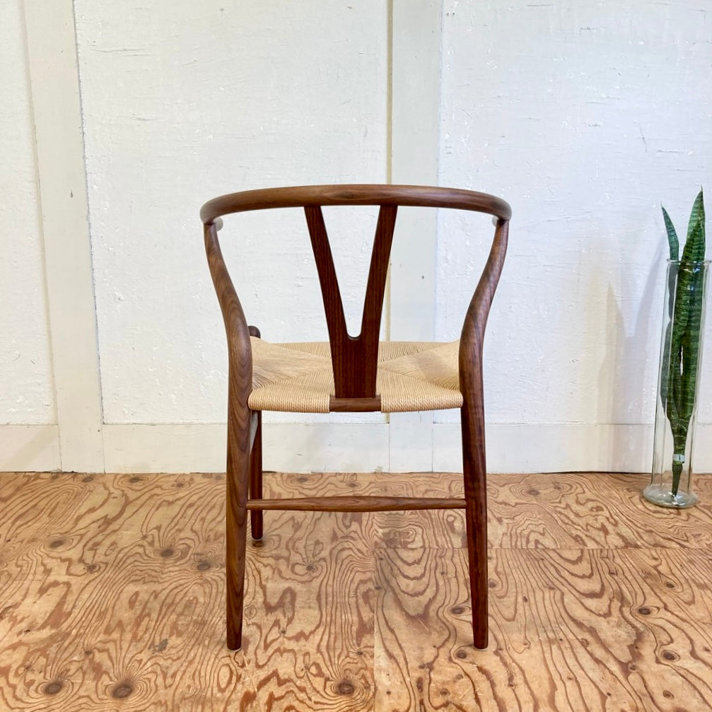 カール・ハンセン&サン / Carl Hansen & Søn Yチェア CH24 ハンス J. ウェグナー ウォールナット 【4】 中古 展示品