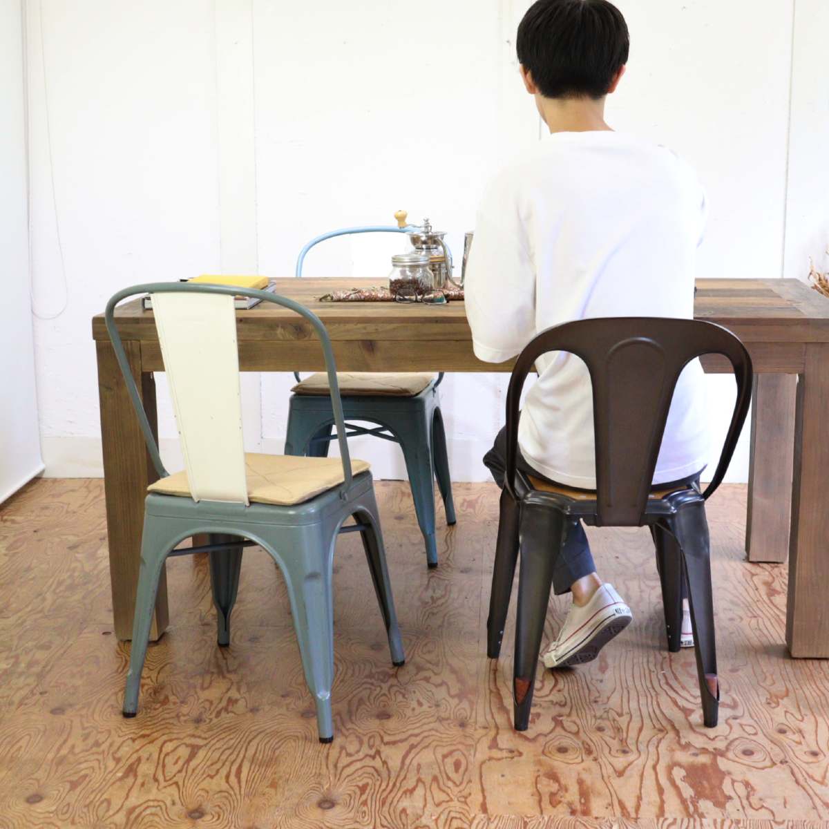 クラッシュゲート /  CRASH GATE ノットアンティークス マルチプルズⅡチェア スチール椅子  ブラック 中古