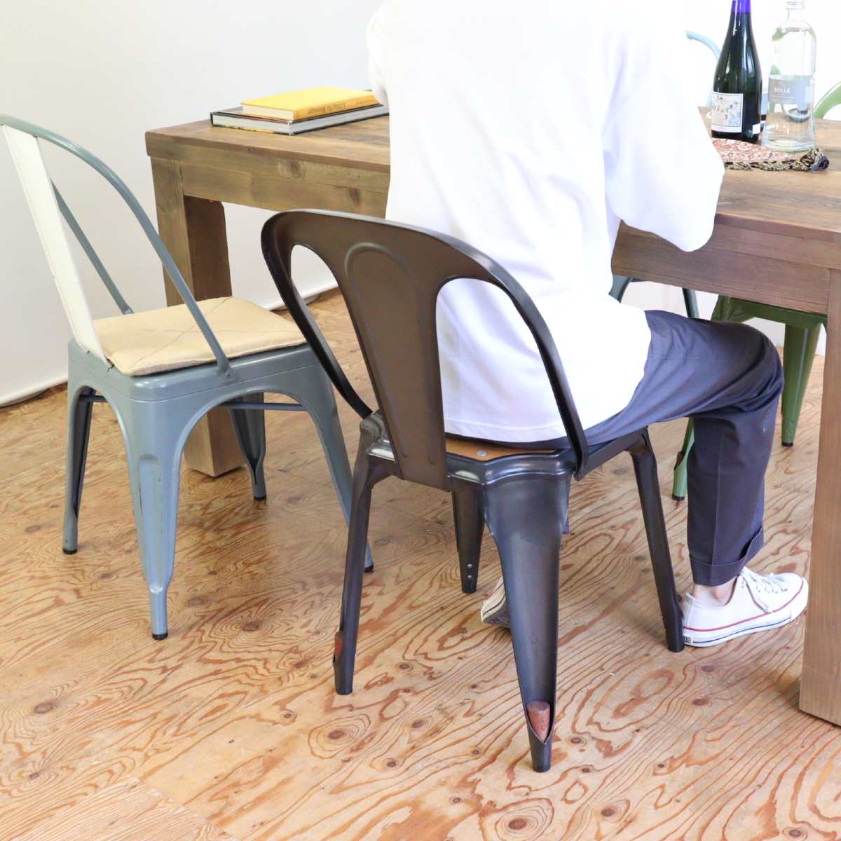 クラッシュゲート /  CRASH GATE ノットアンティークス マルチプルズⅡチェア スチール椅子  ブラック 中古