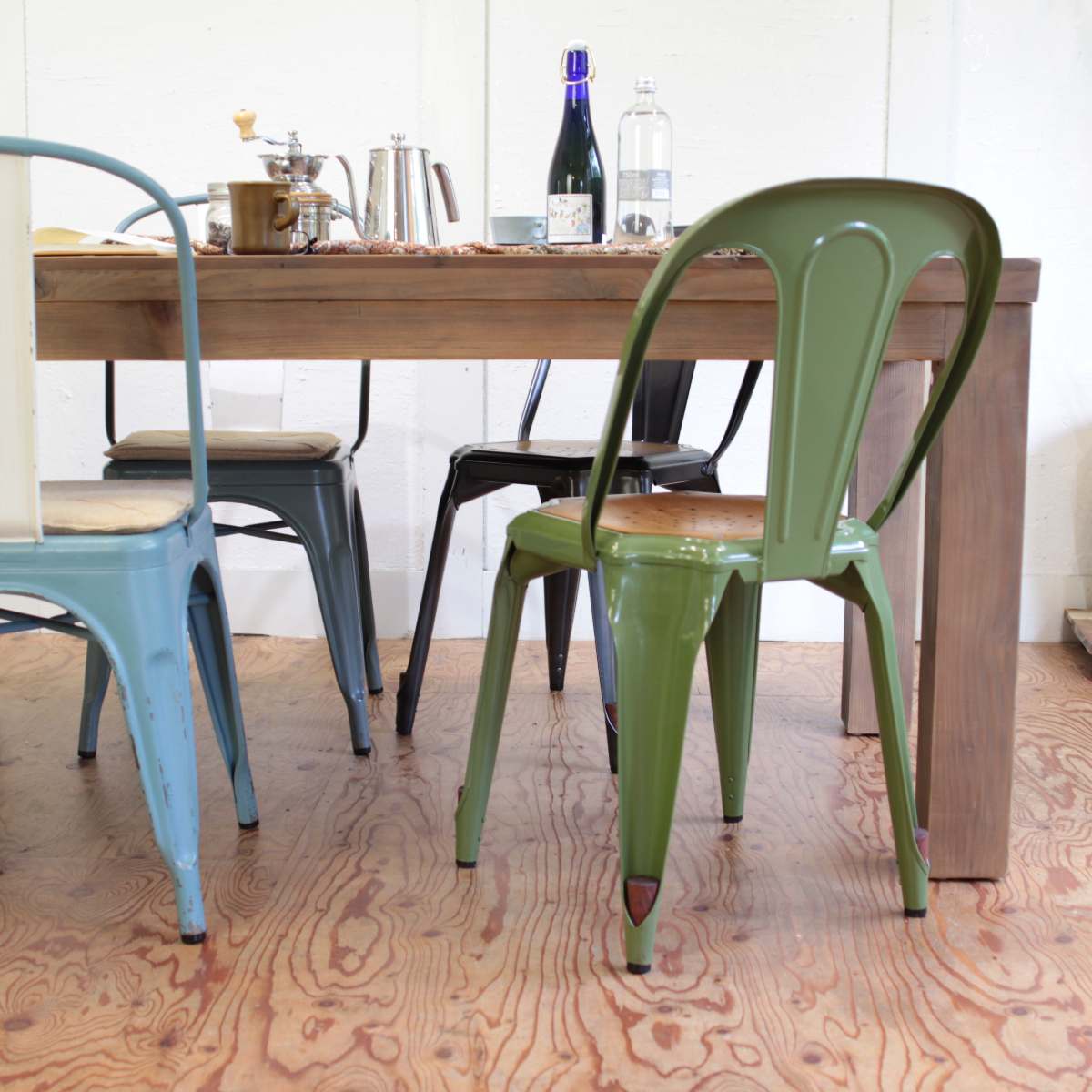 クラッシュゲート /  CRASH GATE ノットアンティークス マルチプルズⅡチェア スチール椅子  グリーン 中古