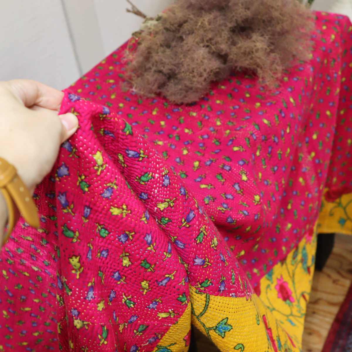 ラリーキルト 【2】 ラグ パッチワーク ステッチ ピンクイエロー中古