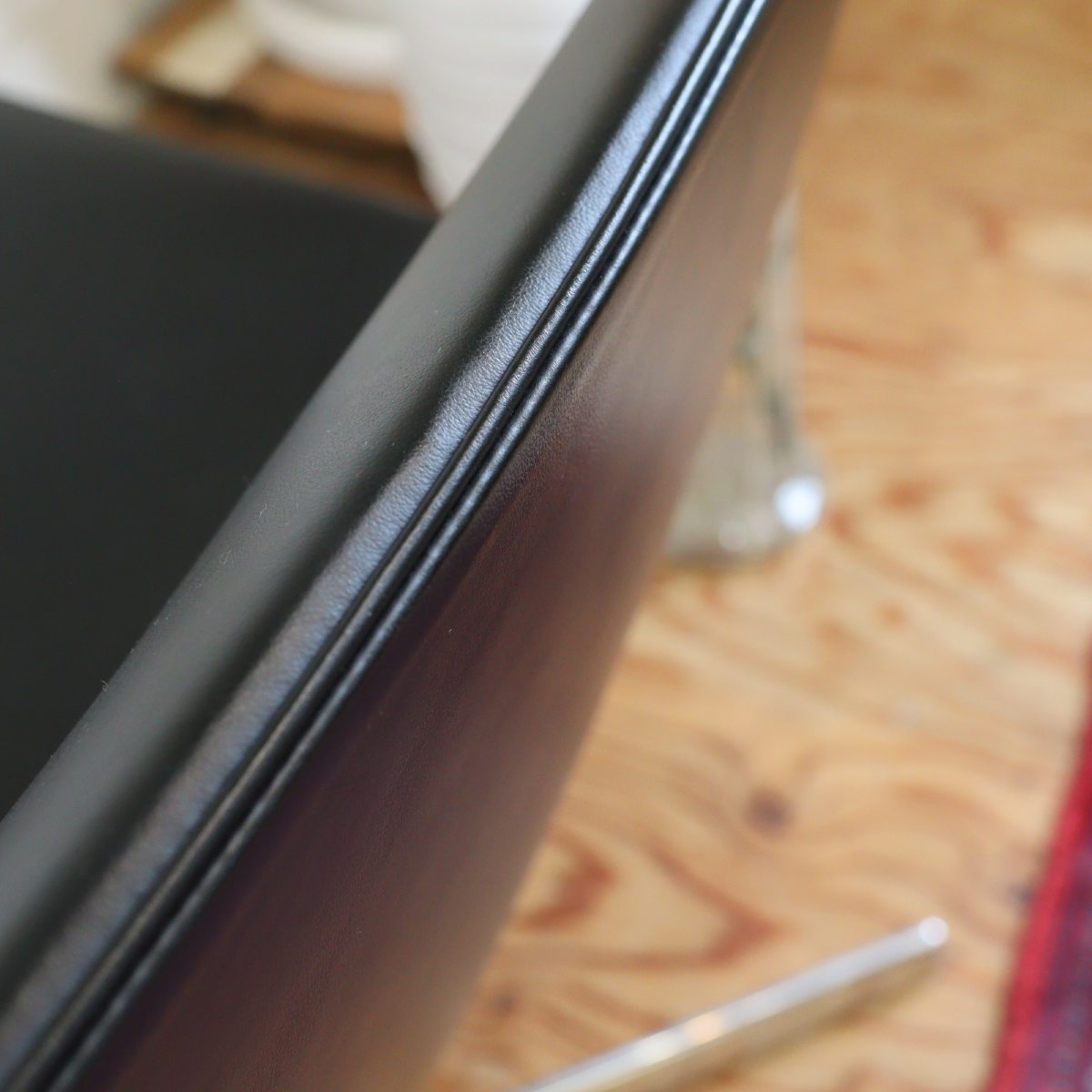 アルペール / arper カティファ80ラウンジチェア 回転ベース 本革 ブラック 4本脚 リエヴォレ・アルテール・モリーナ イタリア 中古