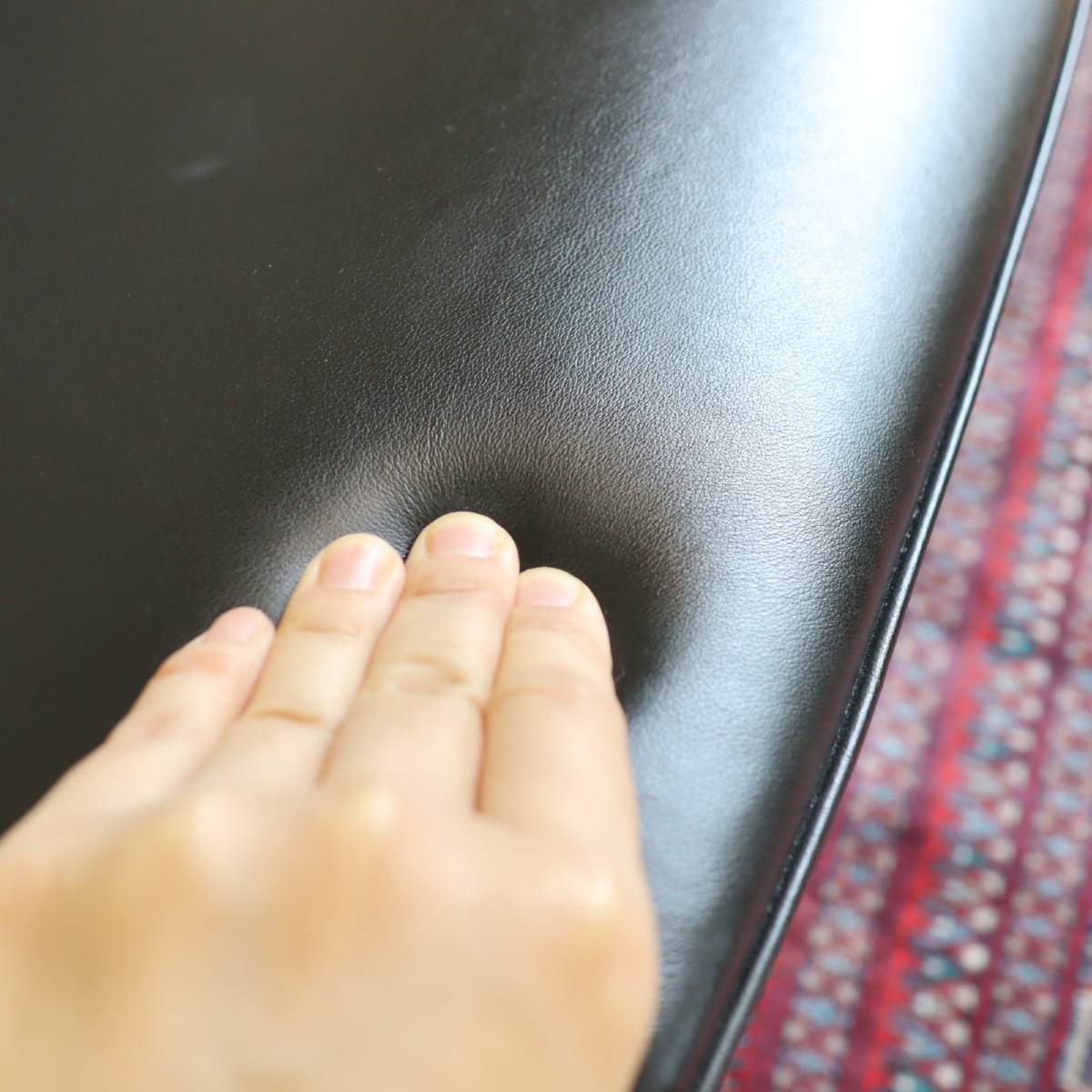 アルペール / arper カティファ80ラウンジチェア 回転ベース 本革 ブラック 4本脚 リエヴォレ・アルテール・モリーナ イタリア 中古