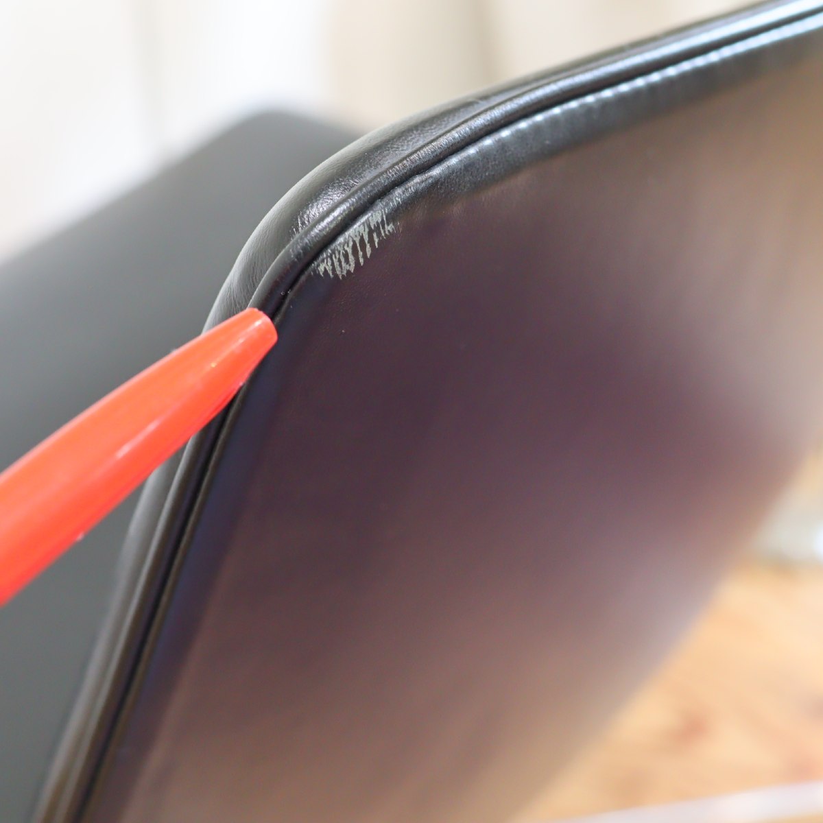 アルペール / arper カティファ80ラウンジチェア 回転ベース 本革 ブラック 4本脚 リエヴォレ・アルテール・モリーナ イタリア 中古