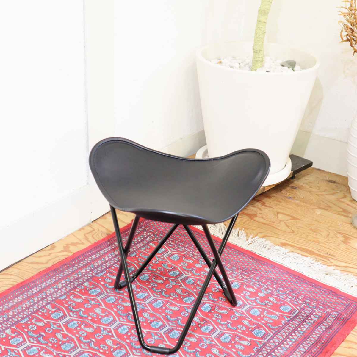 ブラックレザースツール オットマン 中古