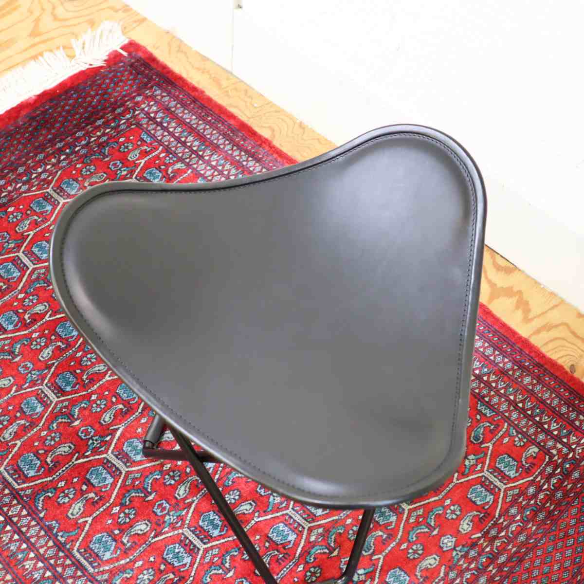 ブラックレザースツール オットマン 中古