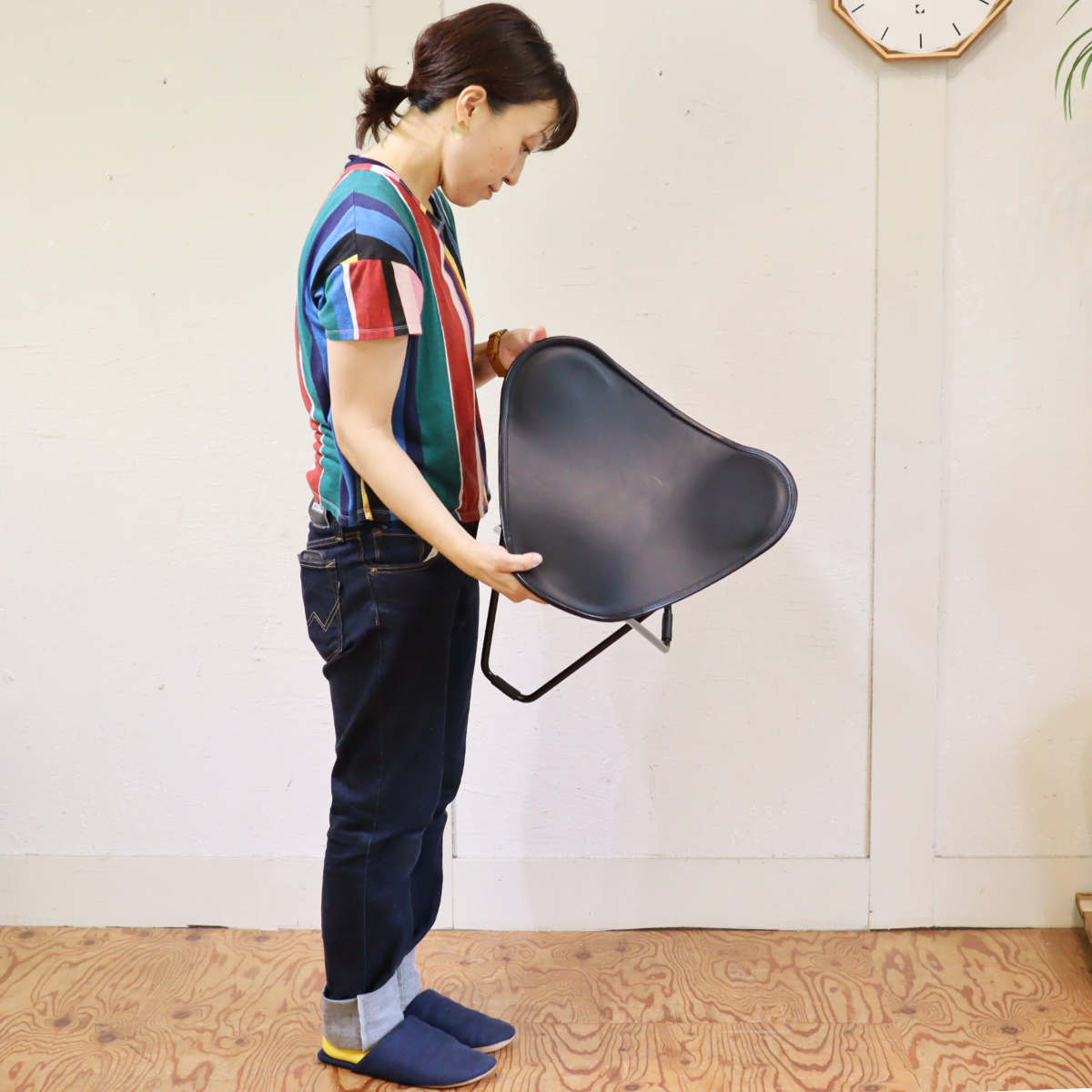 ブラックレザースツール オットマン 中古