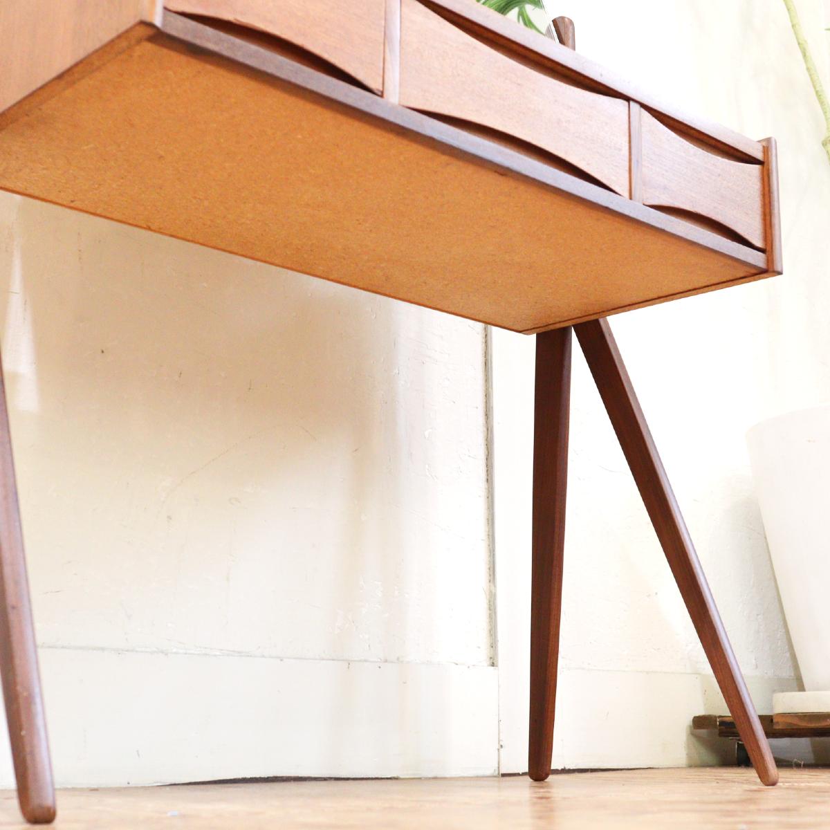 ドレッサー アルネ・ヴォッダー / Arne Vodder デンマーク 北欧 ヴィンテージ