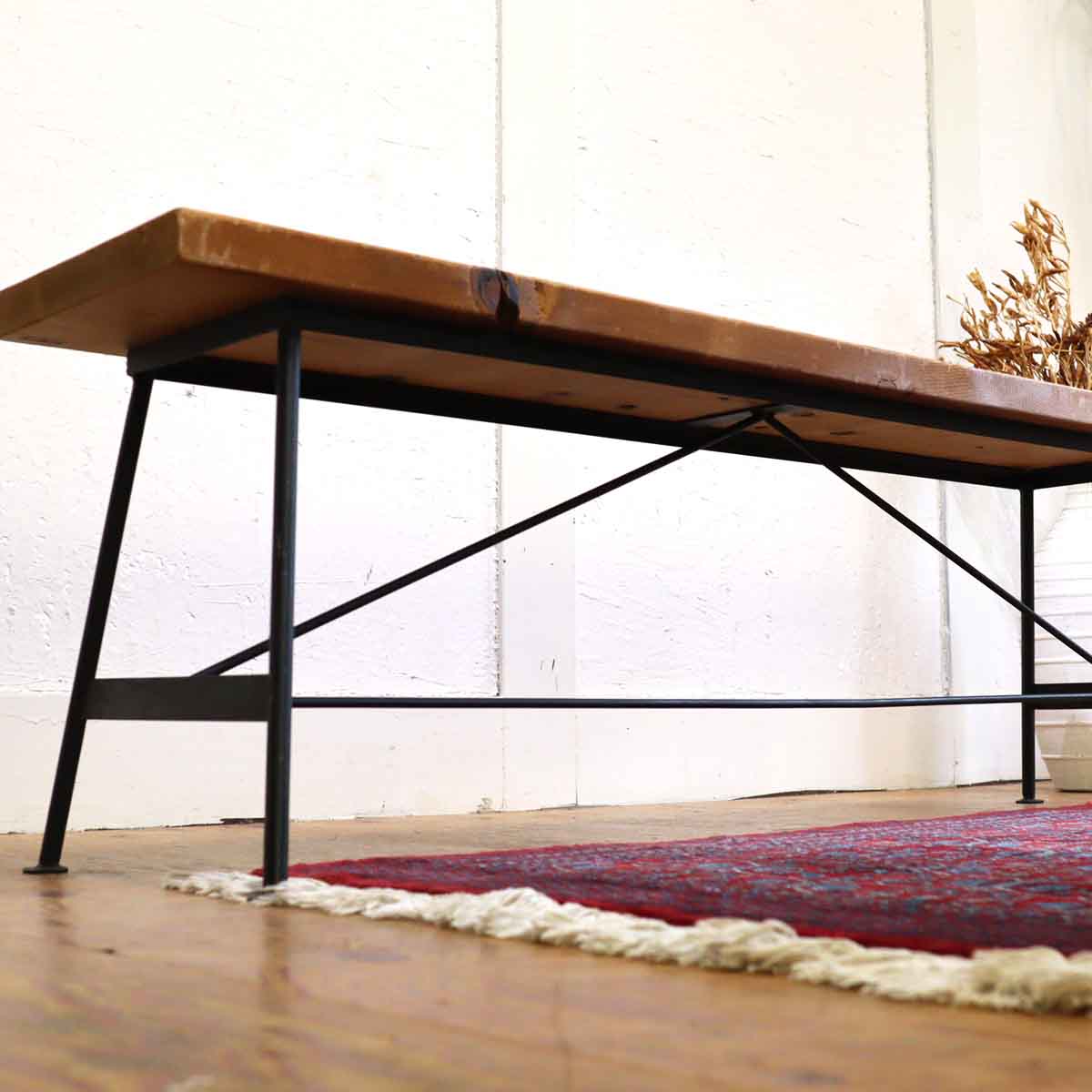 リデザインファニチャー リスタイルオリジナル ベンチ ヒュームドパイン アイアンベース