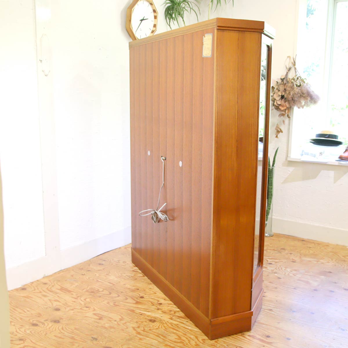 ナショナル家具 / ライト付き ヴィンテージ キャビネット 飾り棚