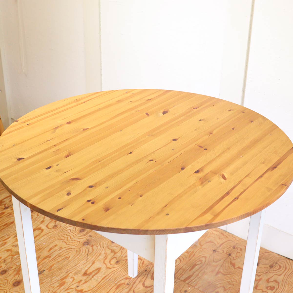 アンティフォクト / AuntieFoct ハイテーブル ラウンドテーブル カントリー 中古