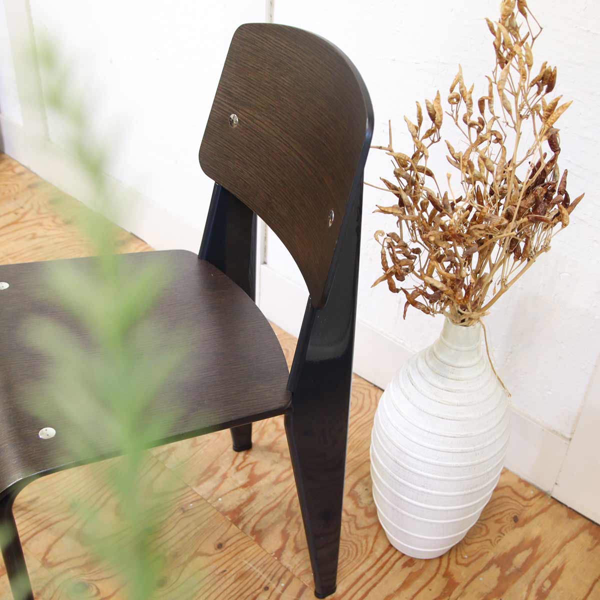 ヴィトラ / Vitra スタンダード / Standard チェア ジャン・プルーヴェ ダークオーク 展示品