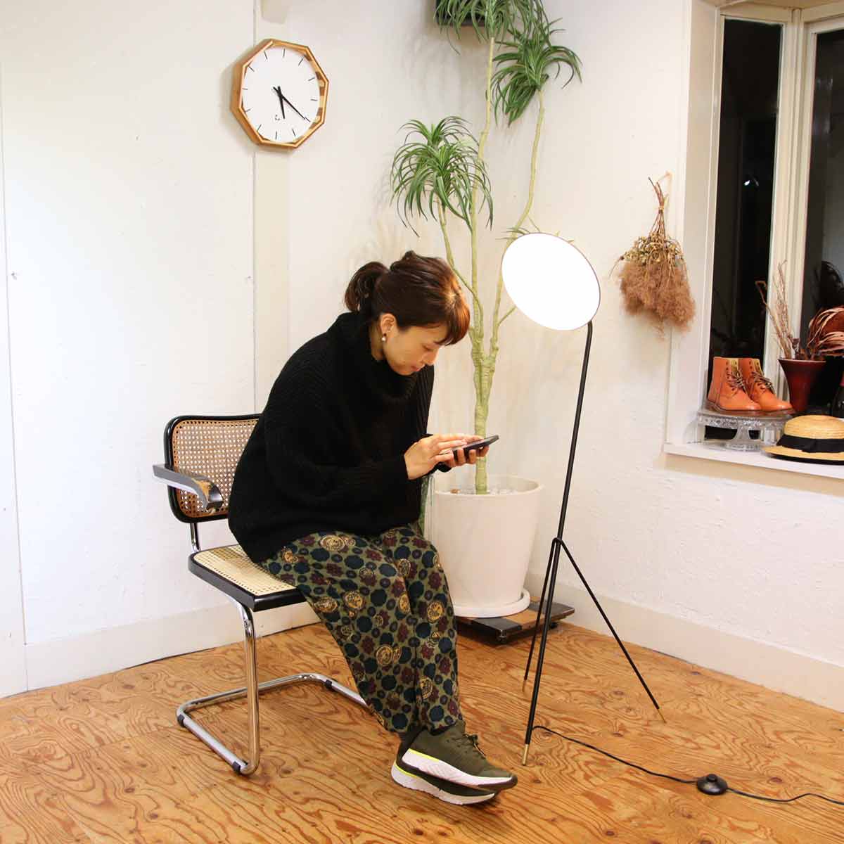 ディクラッセ / DI CLASSE アルル フロアランプ 照明 ブラック 展示品