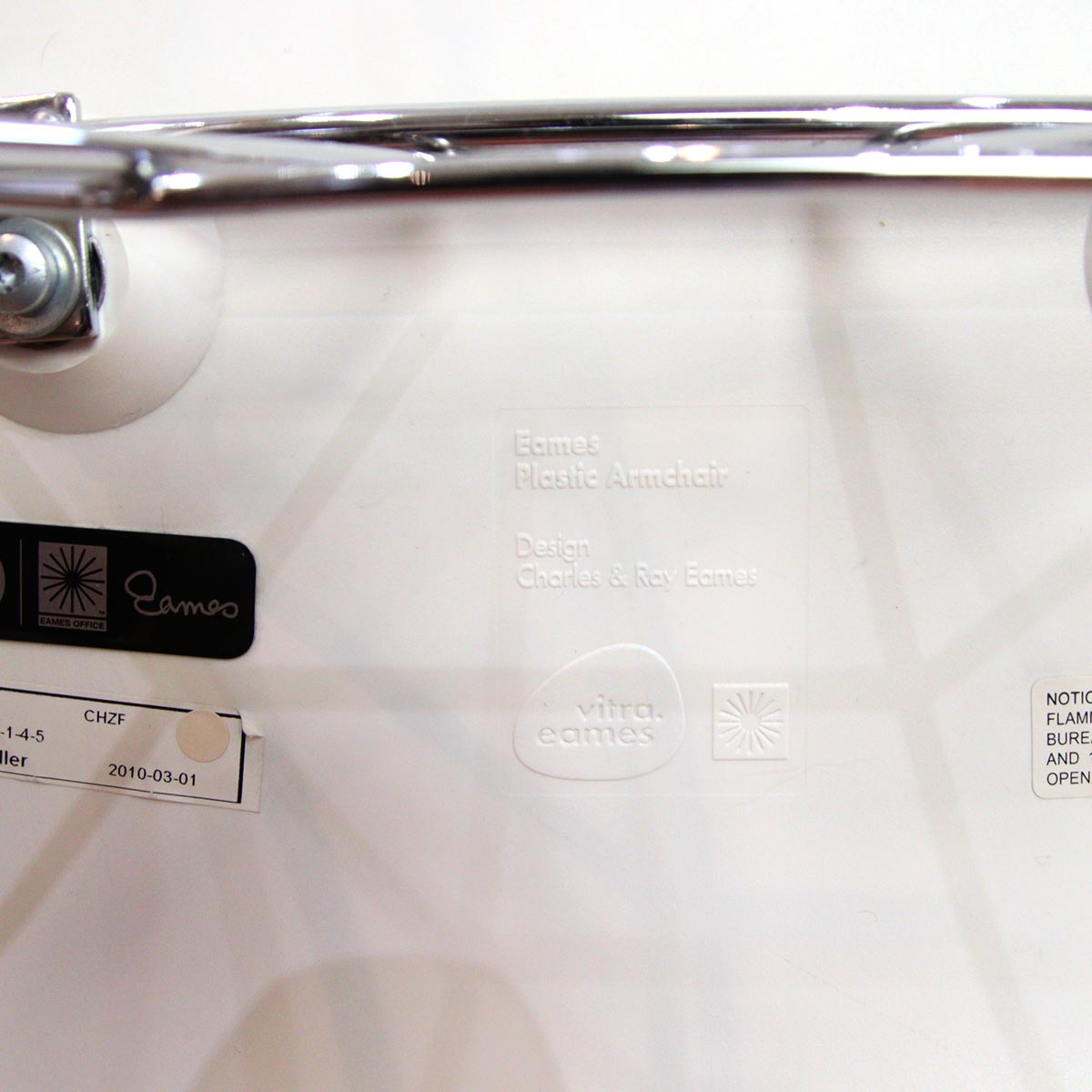 ハーマンミラー / Herman Miller イームズ プラスチックシェル アームシェル ロッカーベース 中古