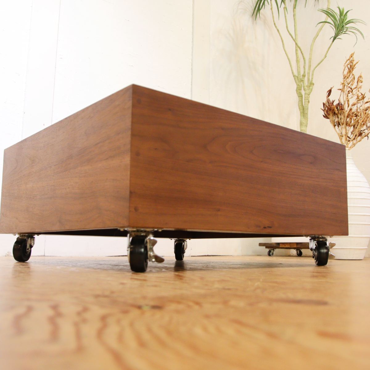 マスターウォール センターテーブル ウォールナット材 ディスプレイ 収納付き  中古
