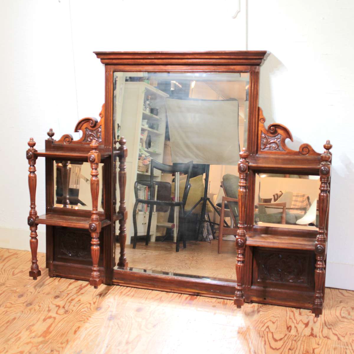 ミラー付きバッフェ 飾り棚 クラシカル収納棚 ヴィンテージ