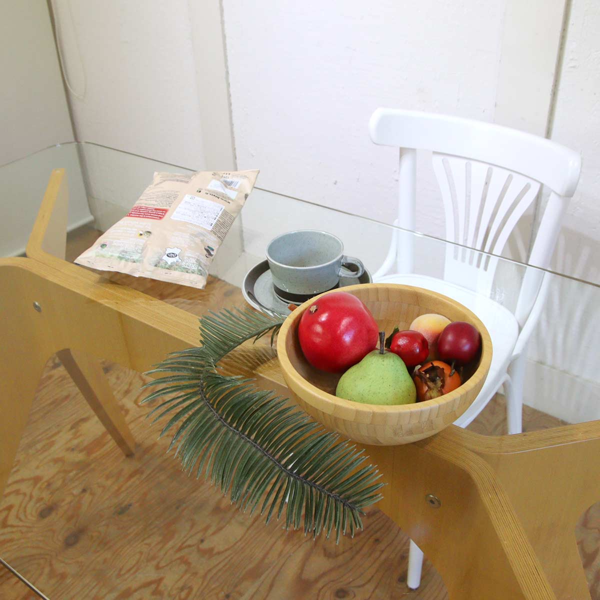 イーアンドワイ / E&Y ペガサス ダイニングテーブル ナチュラル ガラス天板 中古