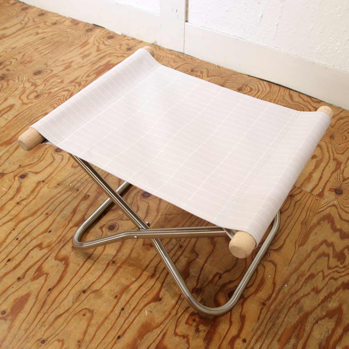 ニーチェアエックス / Nychair X シキリ オットマン ライトグレー  中古