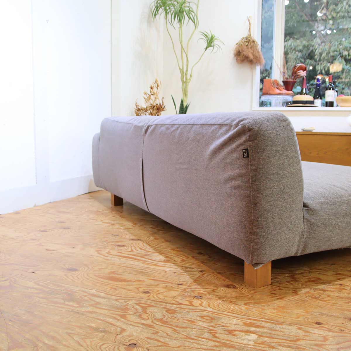 ノイエス / NOYES Decibel C4 ワイド 3人掛け 片ひじ ソファ 中古